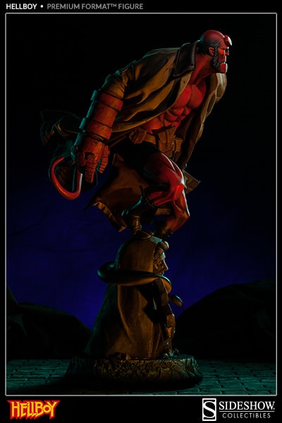 Hellboy Hellboy Premium Format™ Figure  Collector Edition  View 3