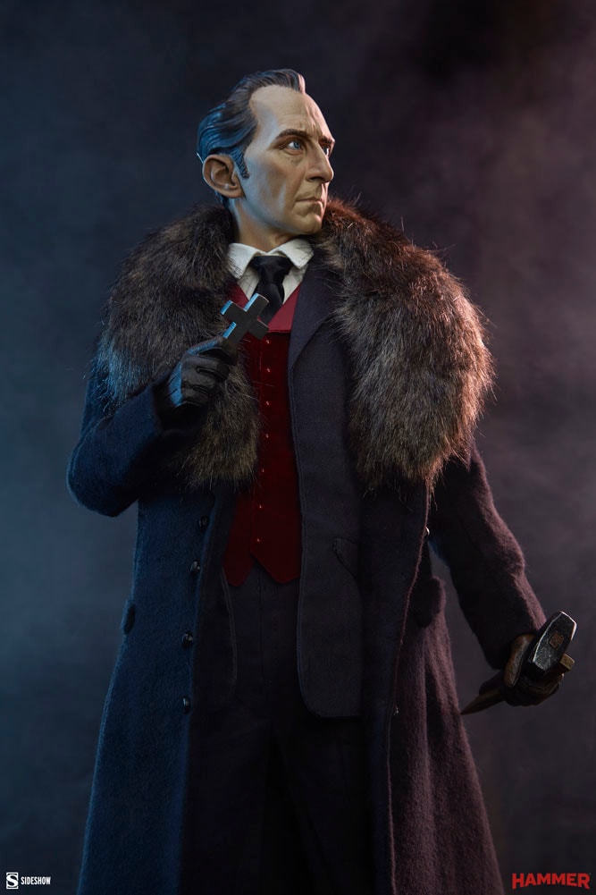 Dracula Van Helsing Premium Format™ Figure  View 2