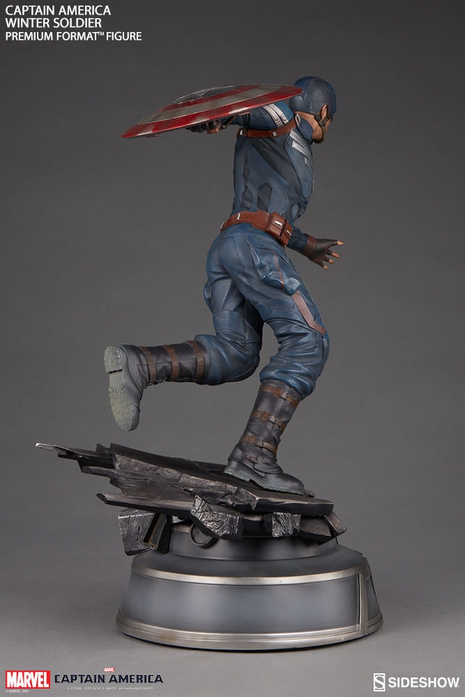 Marvel Captain America Premium Format™ Figure  Collector Edition  View 5