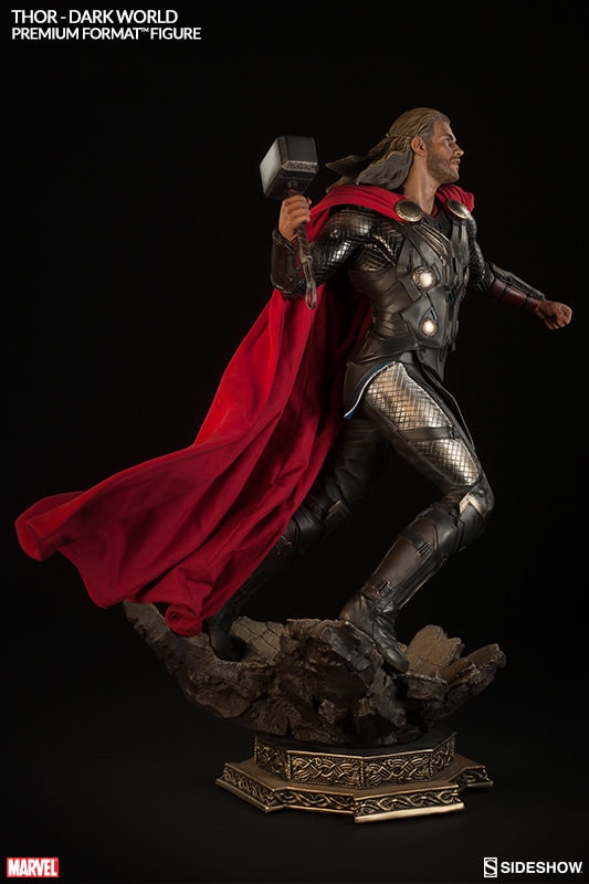 Marvel Thor The Dark World Premium Format™ Figure  Collector Edition  View 6