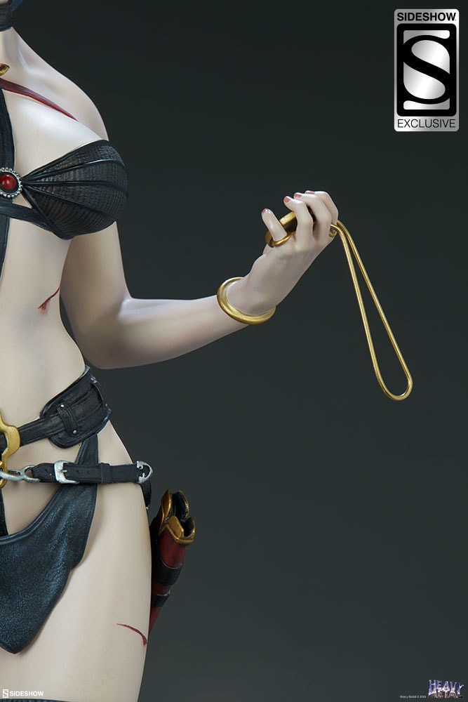 Heavy Metal Taarna Premium Format™ Figure  Exclusive Edition  View 3