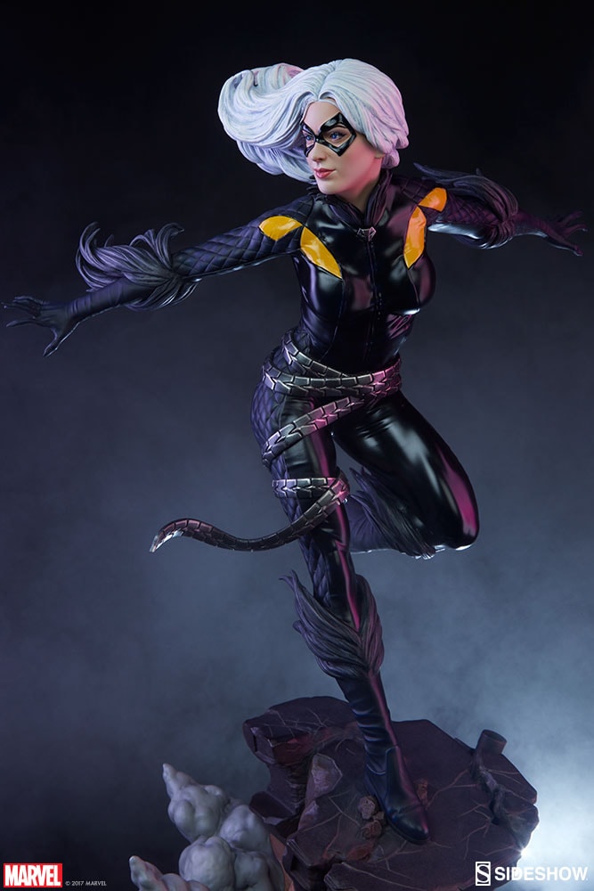 Marvel Black Cat Premium Format™ Figure  Collector Edition  View 2