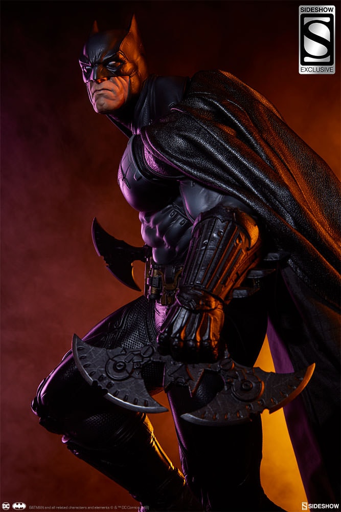 DC Comics Batman Premium Format™ Figure  Exclusive Edition  View 6