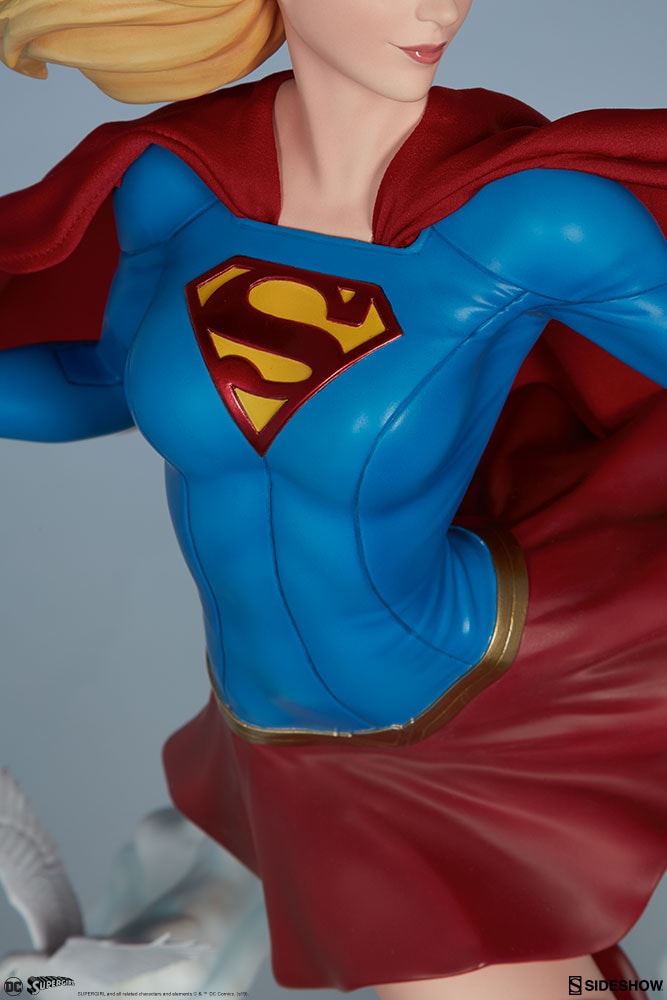 Supergirl Collector Edition  View 2
