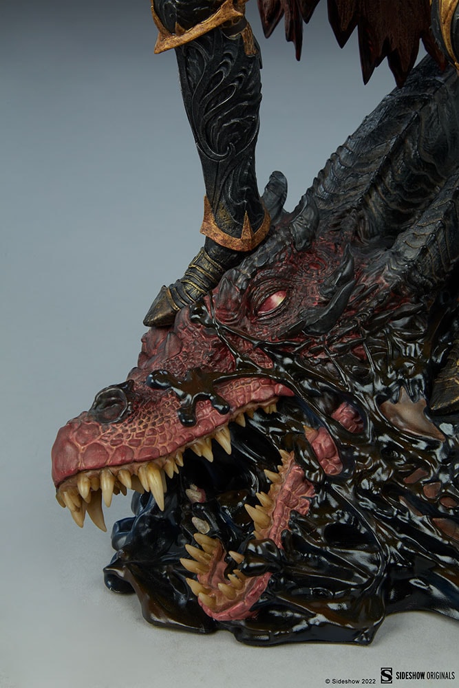 Dragon Slayer: Warrior Forged in Flame Collector Edition  View 2