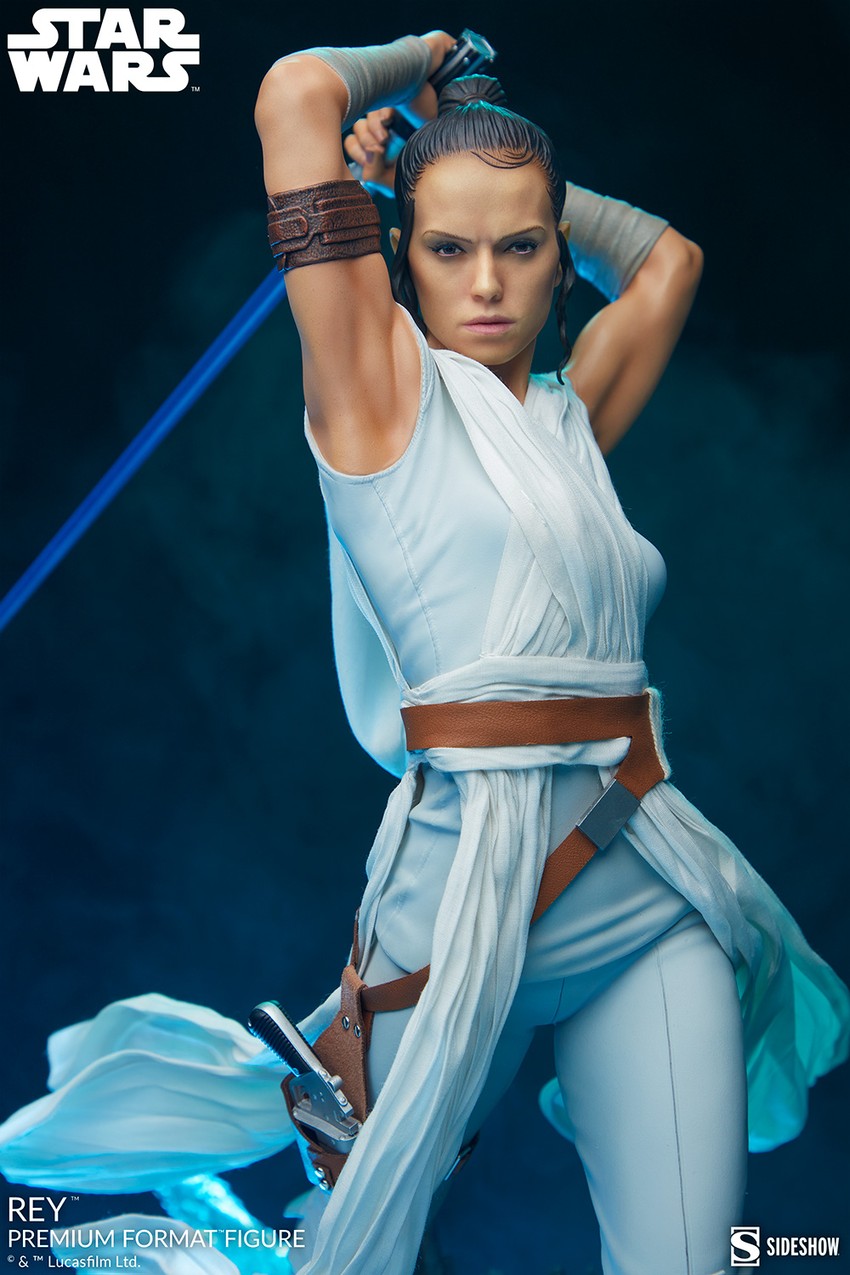 Star Wars Rey Premium Format™ Figure  Exclusive Edition - Prototype Shown View 6