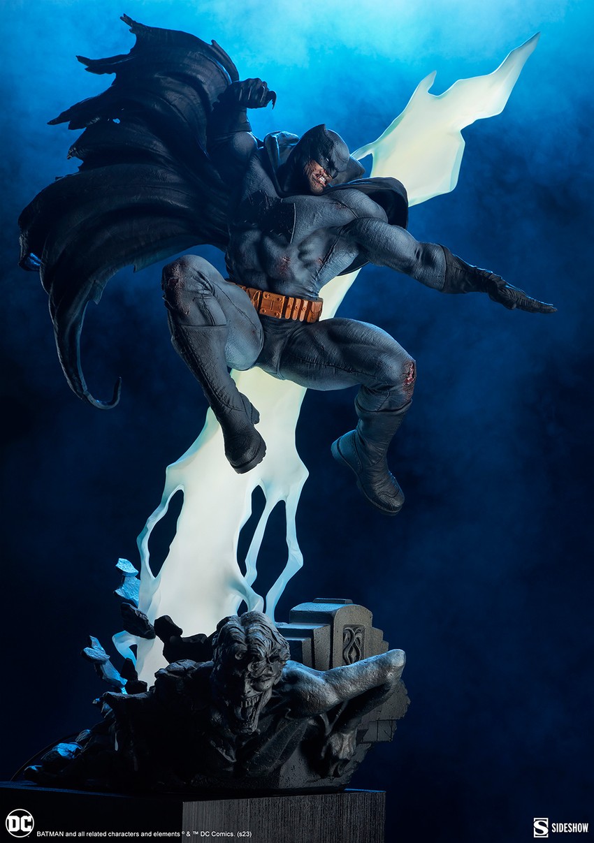 Batman: The Dark Knight Returns- Prototype Shown View 1