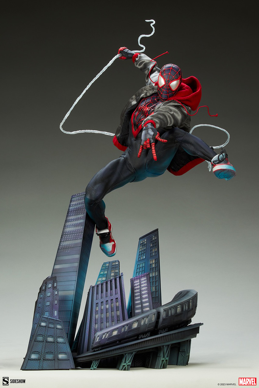 Marvel Miles Morales Premium Format™ Figure  Collector Edition  View 6