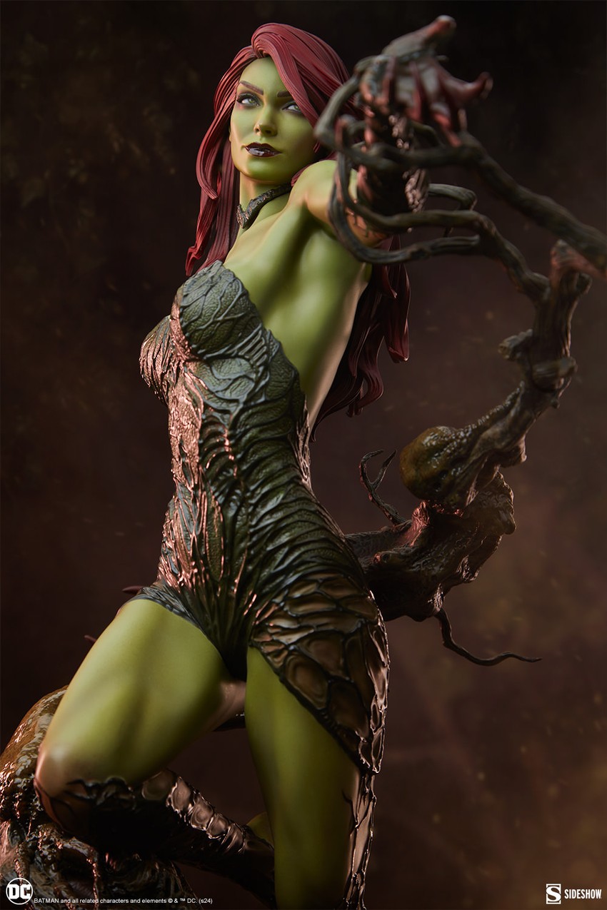 Poison Ivy: Deadly Nature (Green Variant) Exclusive Edition - Prototype Shown View 4