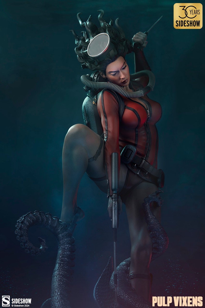 Sideshow Originals Pulp Vixens: Deep Down Premium Format™ Figure  View 4