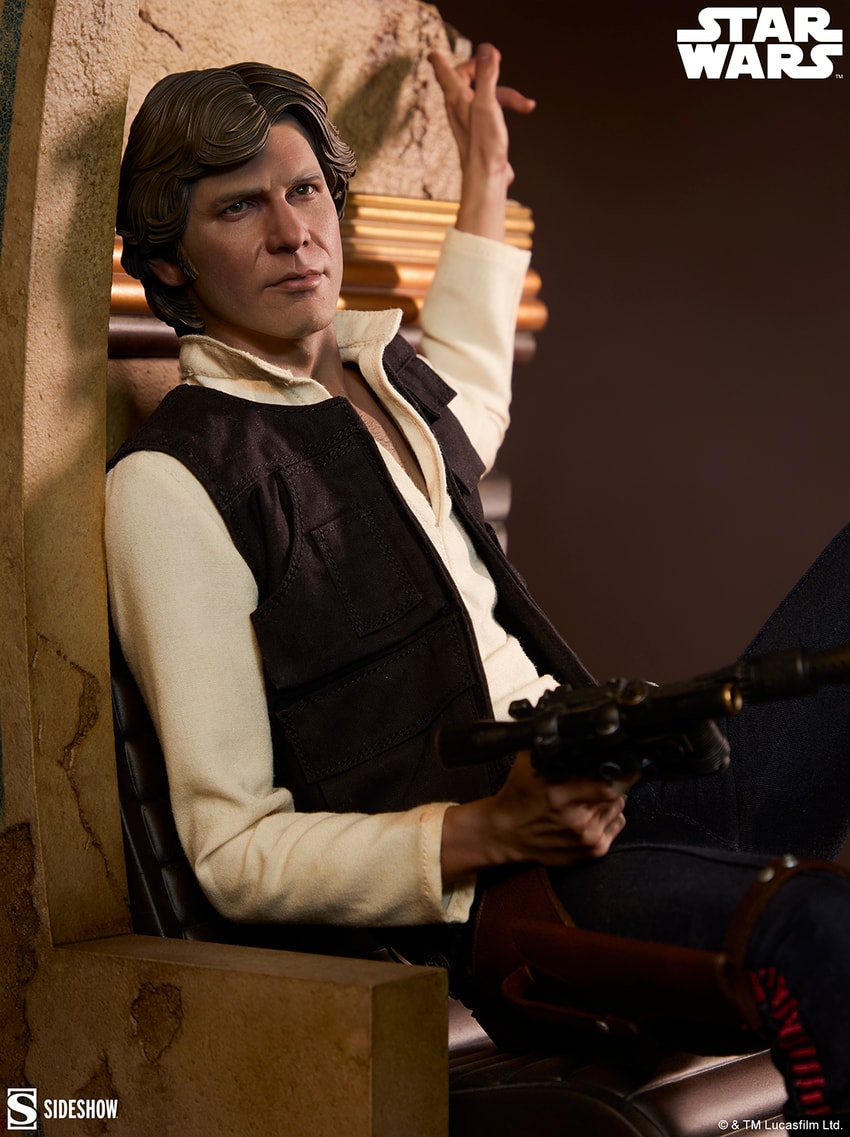 Han Solo™: Sorry About the Mess Premium Format Mixed Media™ Figure