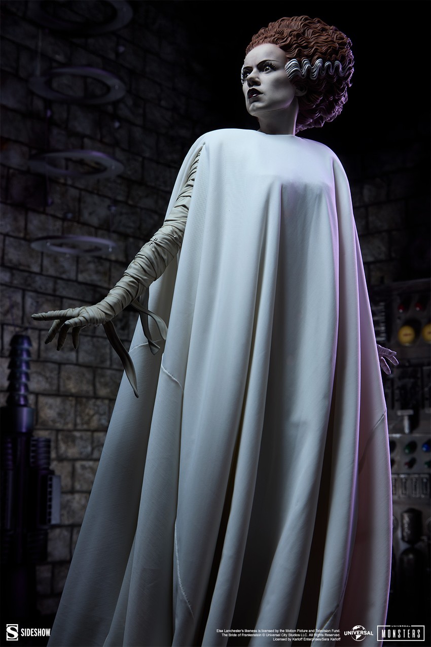 Universal Monsters The Bride of Frankenstein Premium Format™ Figure - Prototype Shown View 1