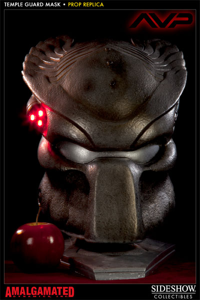 Alien VS Predator Temple Guard Mask Prop Replica by Sideshow