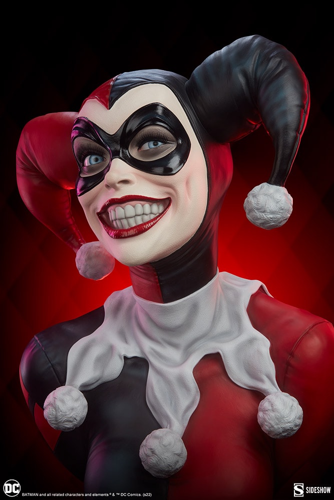 DC Comics Harley Quinn Life-Size Bust  View 3