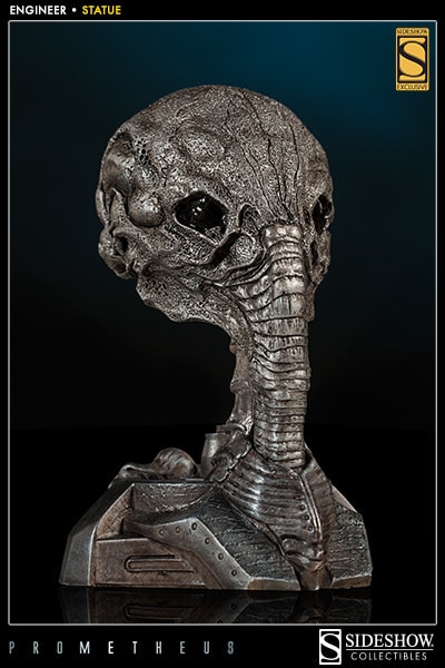 Prometheus Engineer Statues  Exclusive Edition  View 3