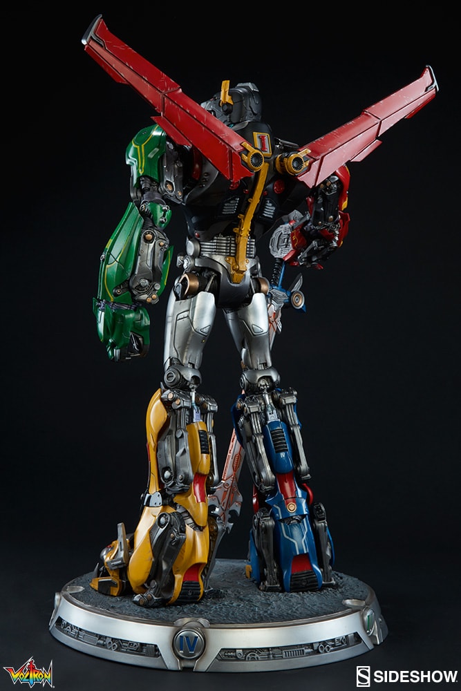 Voltron: Defender of the Universe Voltron Maquette  View 6