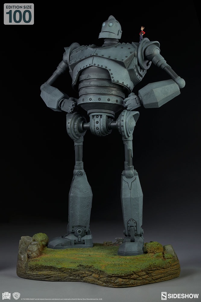 The Iron Giant The Iron Giant - Cel Shaded Variant Maquette  View 6