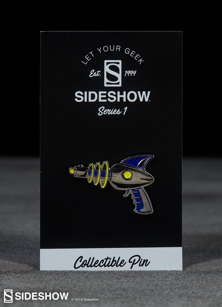 Sideshow Collectibles Sideshow Raygun Collectible Pin  View 1
