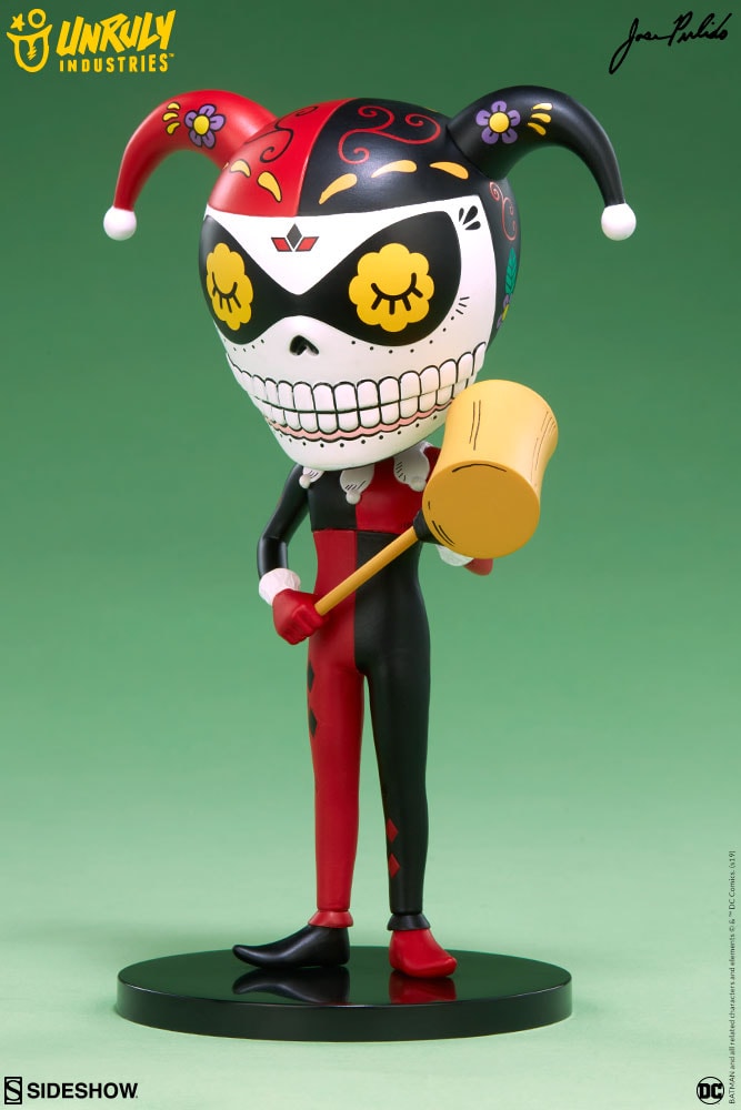 DC Comics Harley Quinn Calavera Designer Collectible Statue  View 5