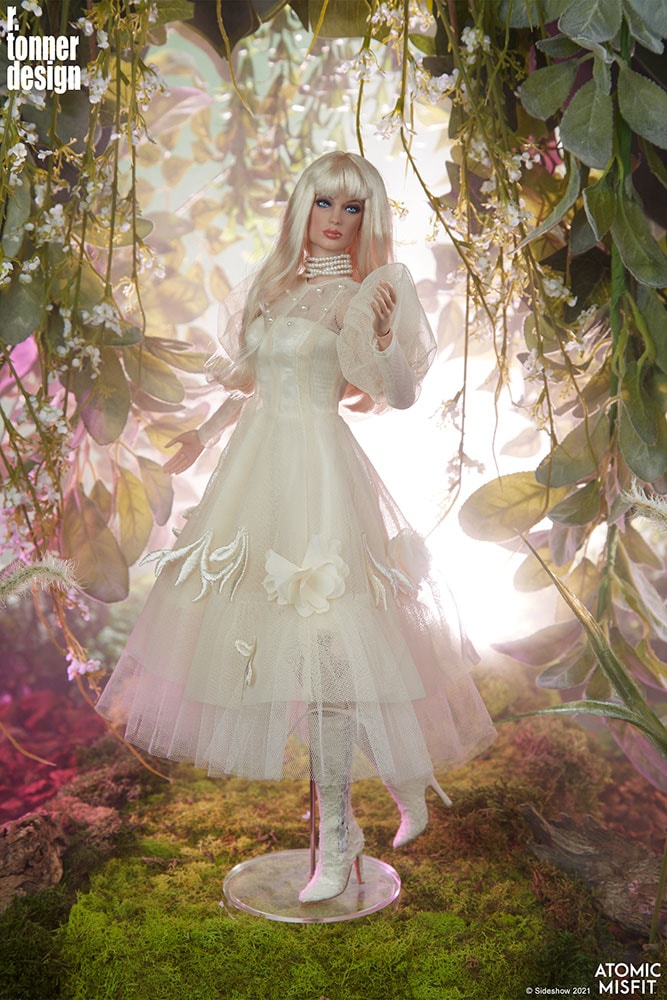 Robert Tonner Romantic Notion Fashion Doll Collectible Doll - Prototype Shown View 2