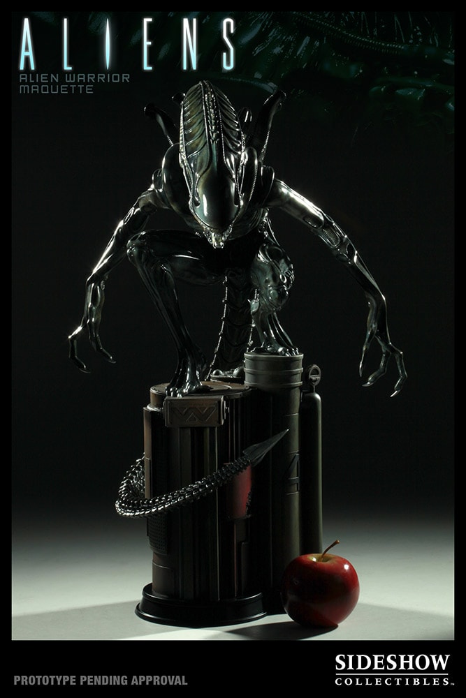 Alien Alien Warrior Maquette  View 2