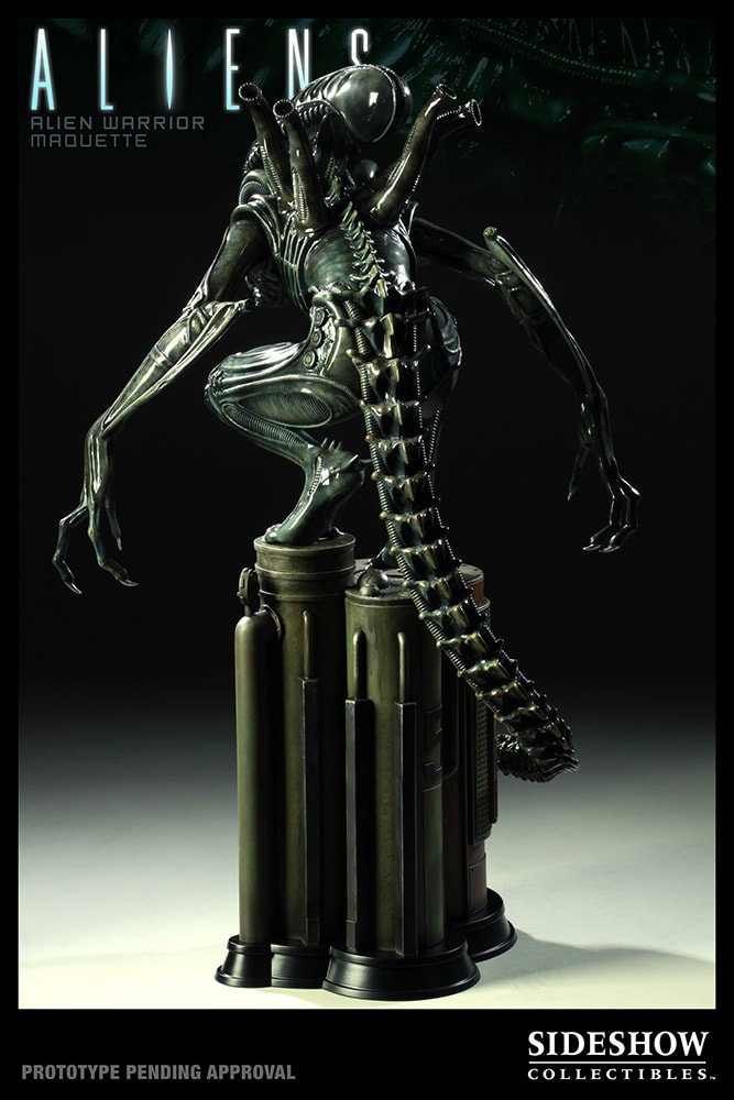 Alien Alien Warrior Maquette  View 4