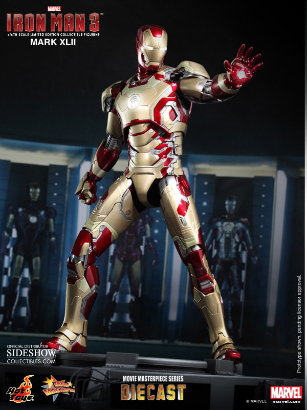 Marvel Iron Man Mark XLII (42) Sixth Scale Figure  View 2