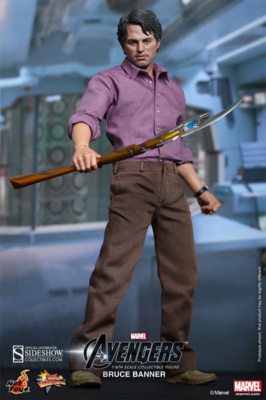Marvel Bruce Banner Sixth Scale Figure  Collector Edition  View 3