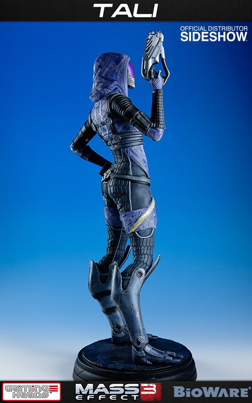 Mass Effect TaliZorah vas Normandy Statues - Prototype Shown View 2