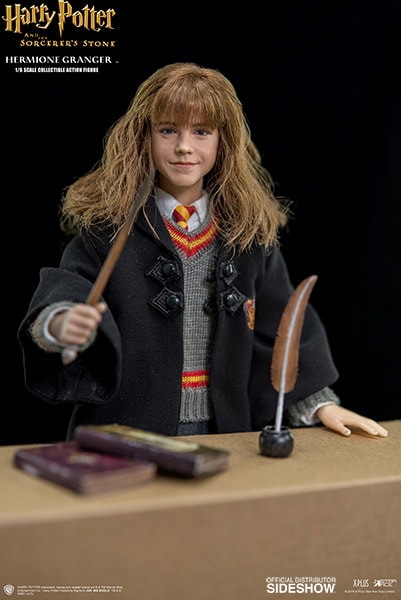 Harry Potter Hermione Granger Sixth Scale Figure - Prototype Shown View 6