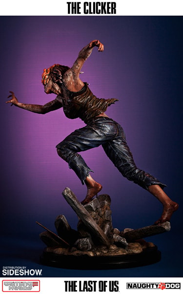 The Last of Us The Clicker Statues - Prototype Shown View 6