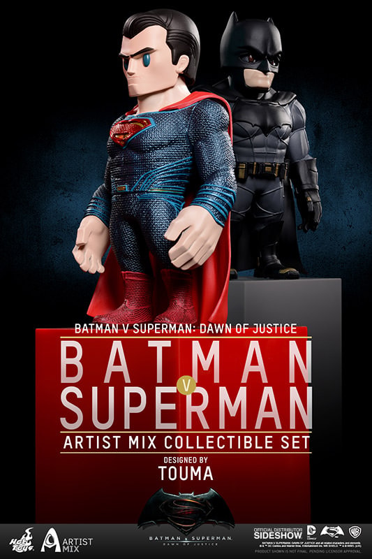 DC Comics Batman and Superman Bobble Head - Prototype Shown View 3