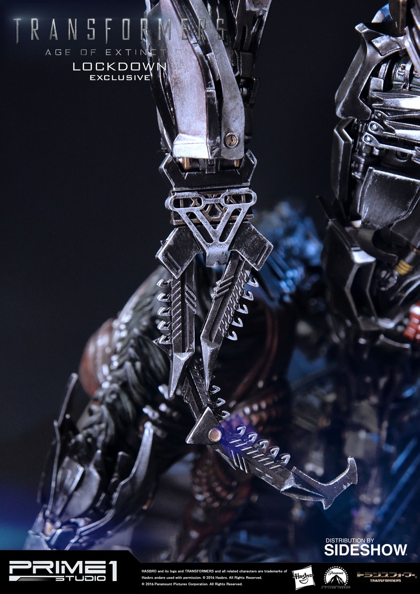 Transformers Lockdown Polystone Statue  Exclusive Edition - Prototype Shown View 1