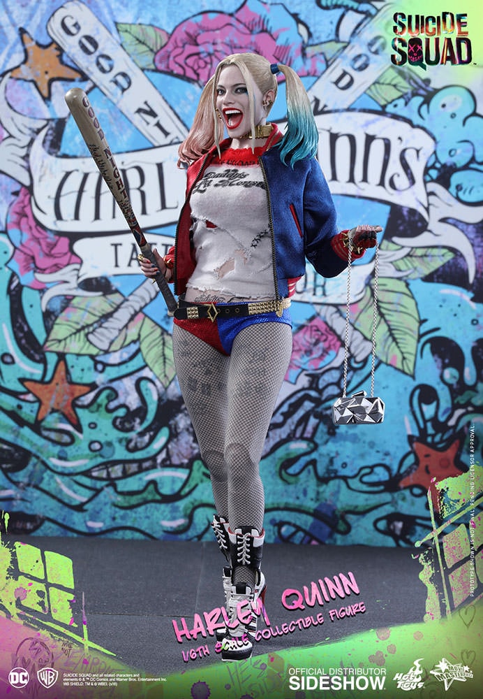 DC Comics Harley Quinn Sixth Scale Figure  Collector Edition - Prototype Shown View 4