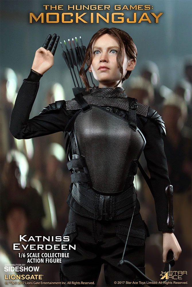 The Hunger Games Katniss Everdeen Sixth Scale Figure - Prototype Shown View 5