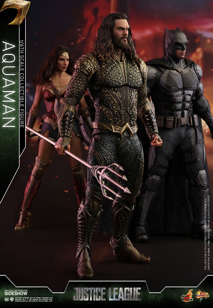 DC Comics Aquaman Sixth Scale Figure - Prototype Shown View 4