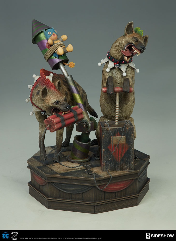 DC Comics Bud and Lou Maquette - Prototype Shown View 6