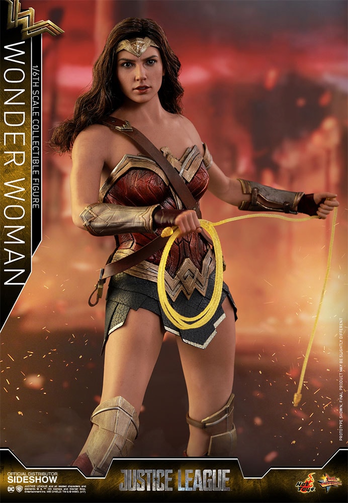 DC Comics Wonder Woman Sixth Scale Figure - Prototype Shown View 4