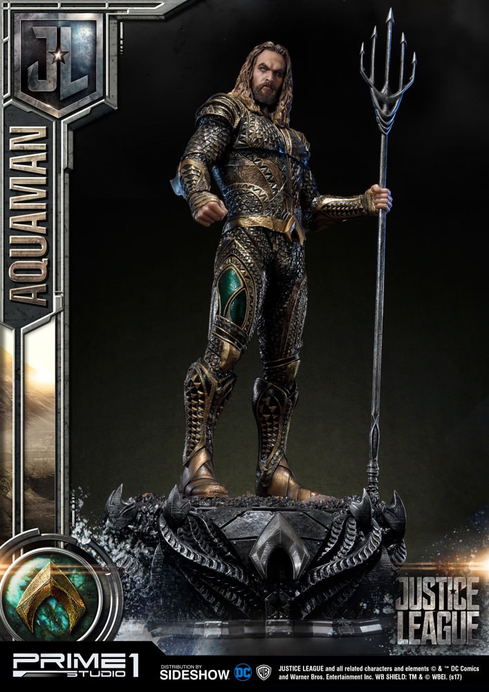 Aquaman Collector Edition - Prototype Shown View 3