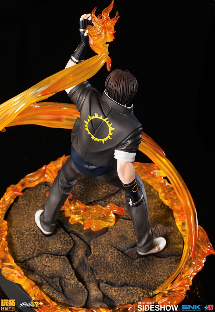 The King of Fighters Kyo Kusanagi Statues - Prototype Shown View 3