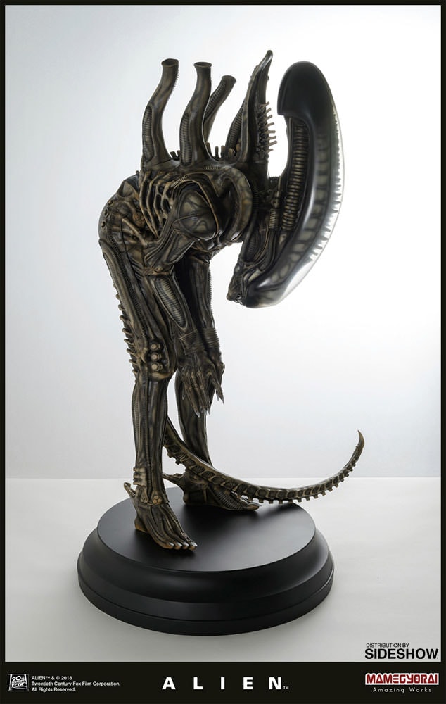 Alien Alien Big Chap Statues  Exclusive Edition - Prototype Shown View 1