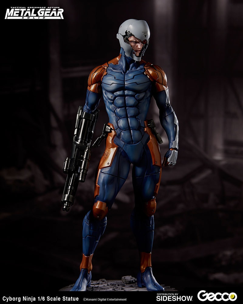 Metal Gear Solid Cyborg Ninja Statues - Prototype Shown View 4