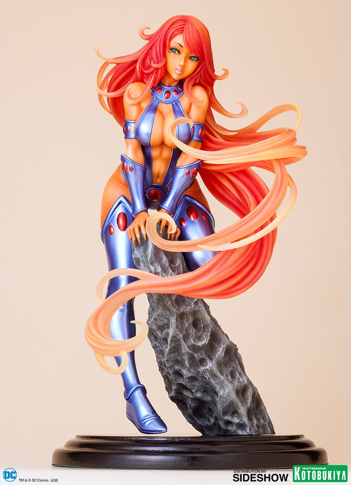 DC Comics Starfire Statues - Prototype Shown View 5