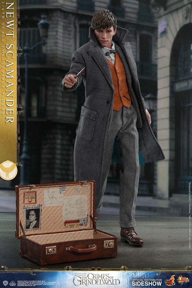 Newt Scamander Collector Edition - Prototype Shown View 1