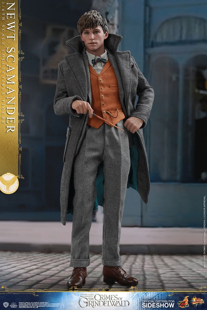 Newt Scamander Collector Edition - Prototype Shown View 5
