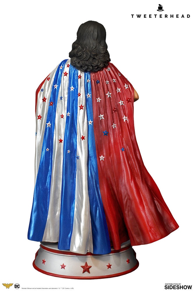 DC Comics Wonder Woman Cape Variant Maquette - Prototype Shown View 2