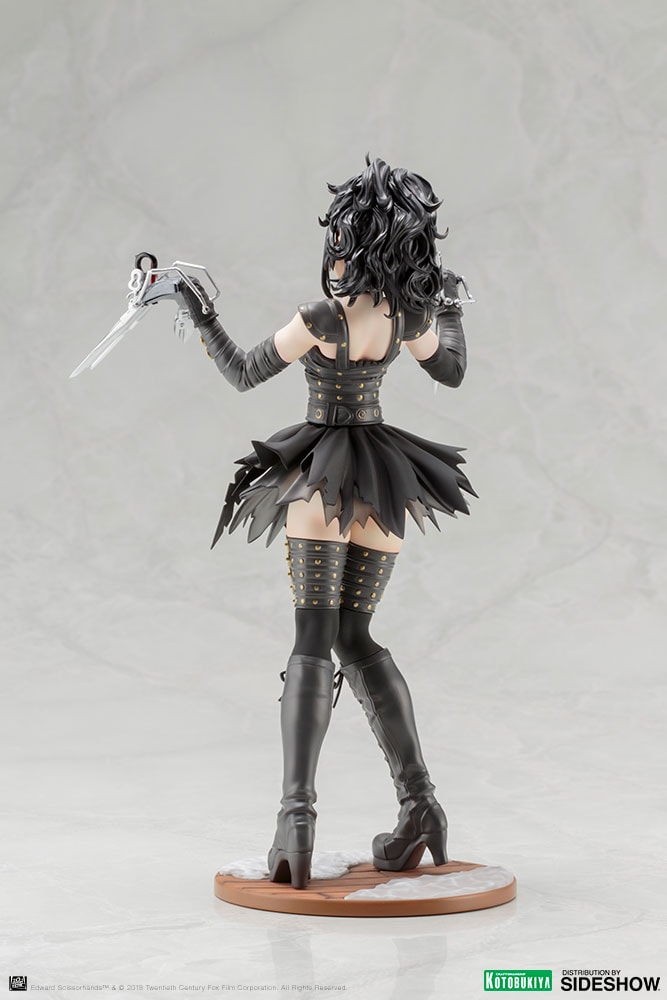 Edward Scissorhands Edward Scissorhands Statues - Prototype Shown View 5