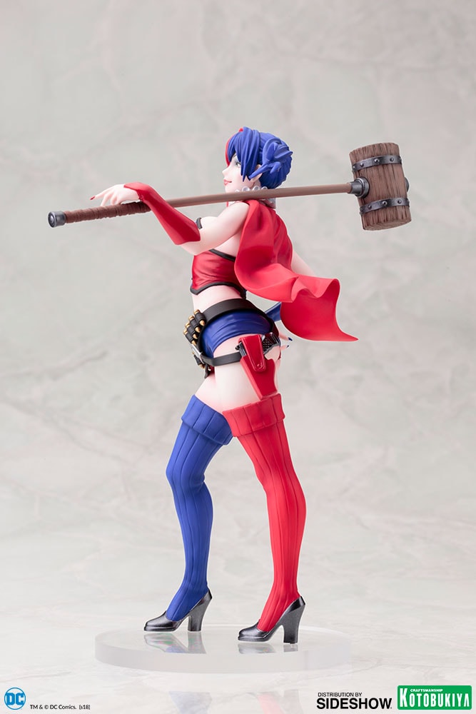 DC Comics Harley Quinn New 52 Statues - Prototype Shown View 3