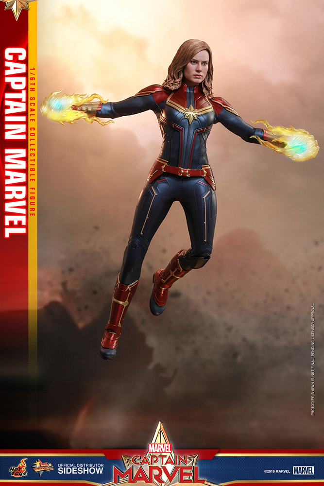 Captain Marvel Collector Edition - Prototype Shown View 4