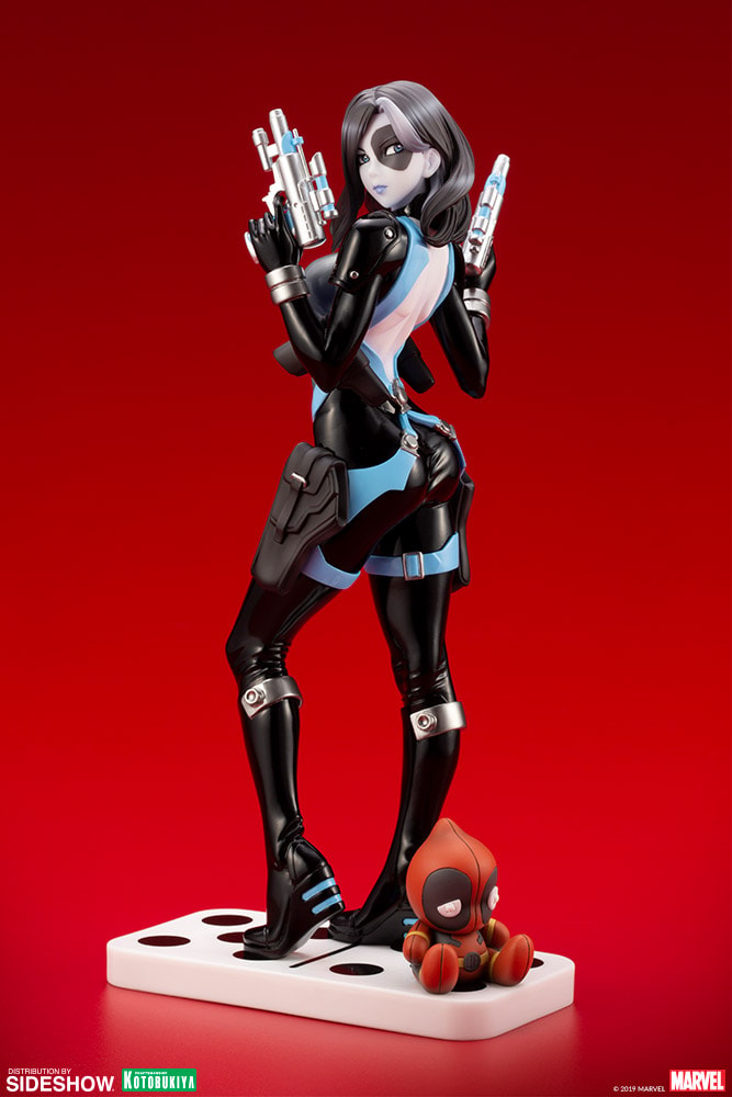Marvel Domino Statues - Prototype Shown View 1